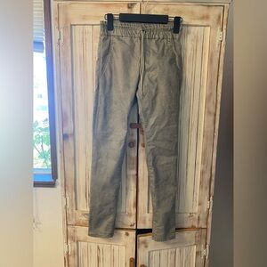 BEVY FLOG Gray Skinny Pants